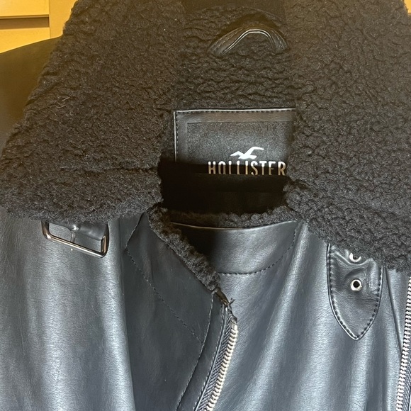 Hollister Vegan Leather Jacket - Picture 8 of 8